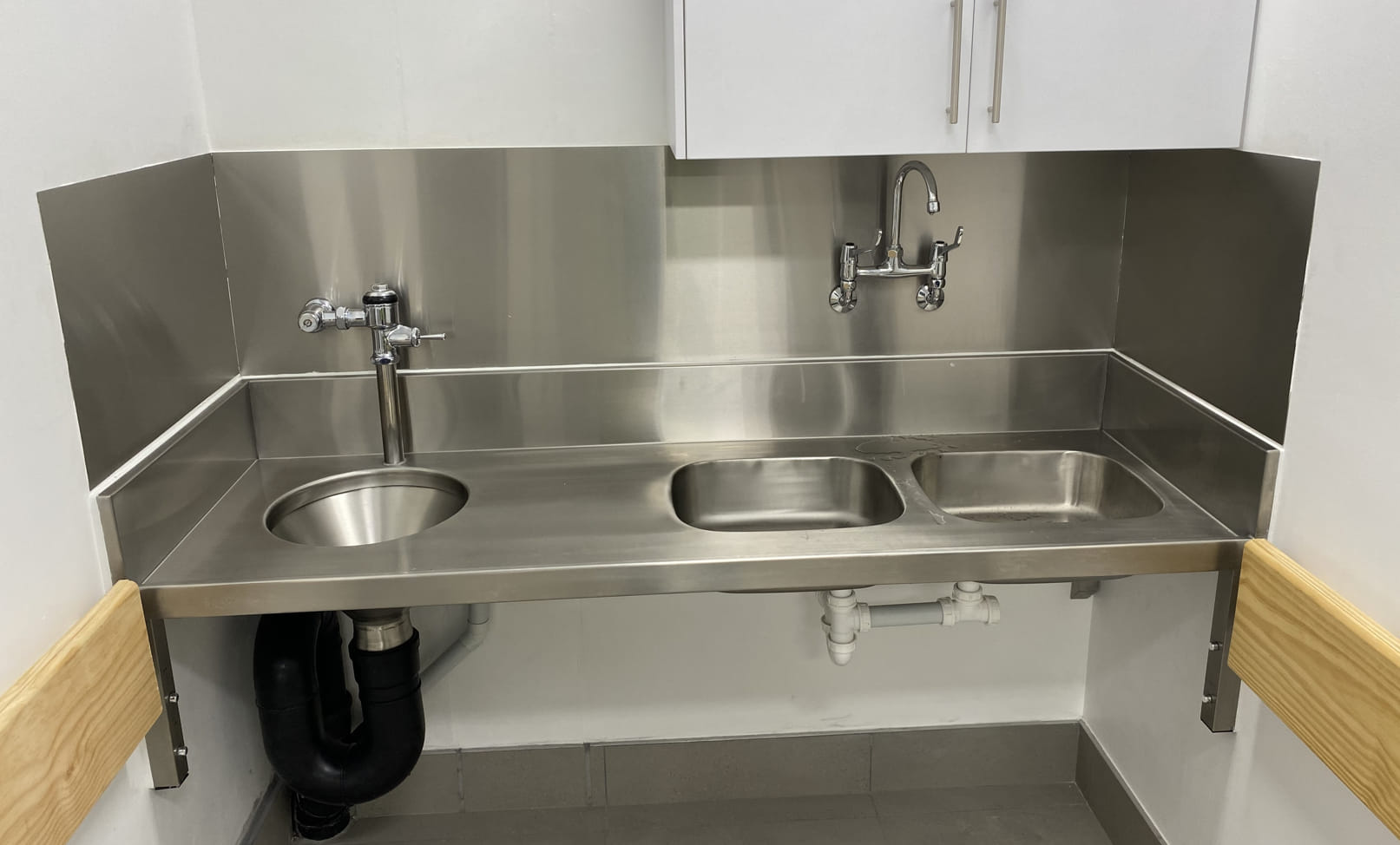 Stainless Steel Splashback-image